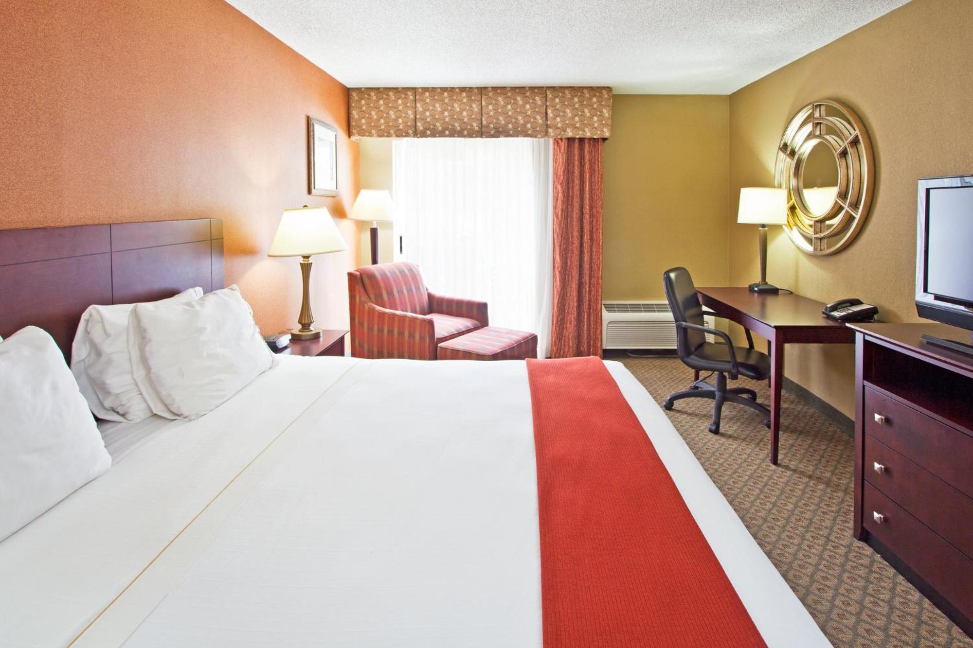 Holiday Inn Express Hotel Clearwater East - Icot Center By Ihg Пинеллас-Парк Экстерьер фото